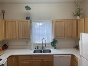 Entire 3B 2Ba Home- Close to Everything in Durham!